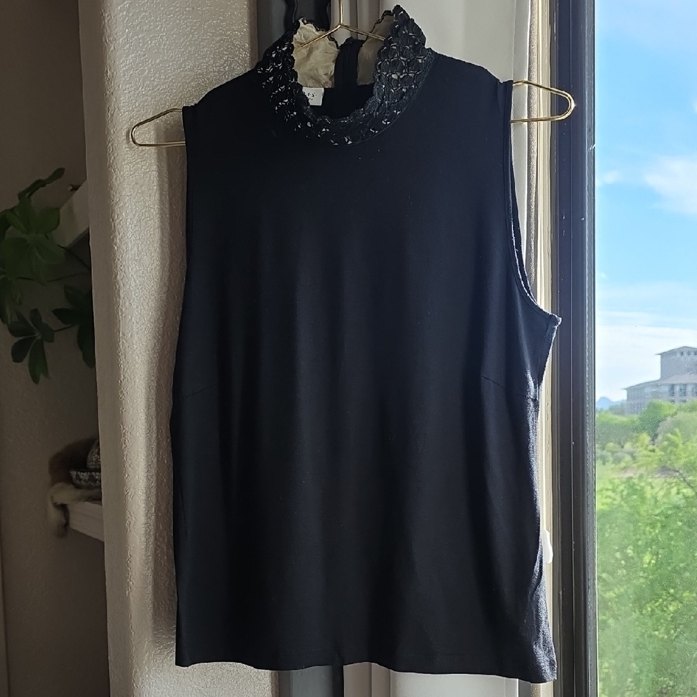Akris Punto Black Sleeveless Tank shell Lace Mock Neckline US 14 Medium